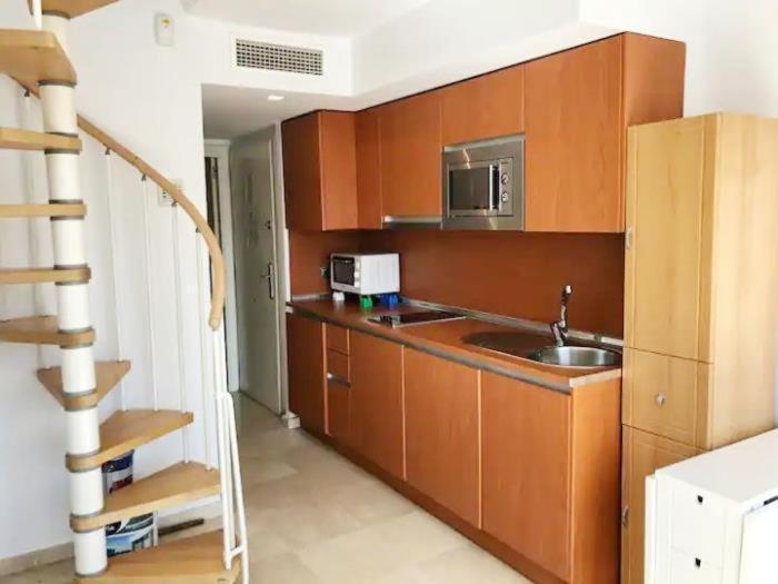 Duplex Los Patos 1 Bedroom ベナルマデナ エクステリア 写真